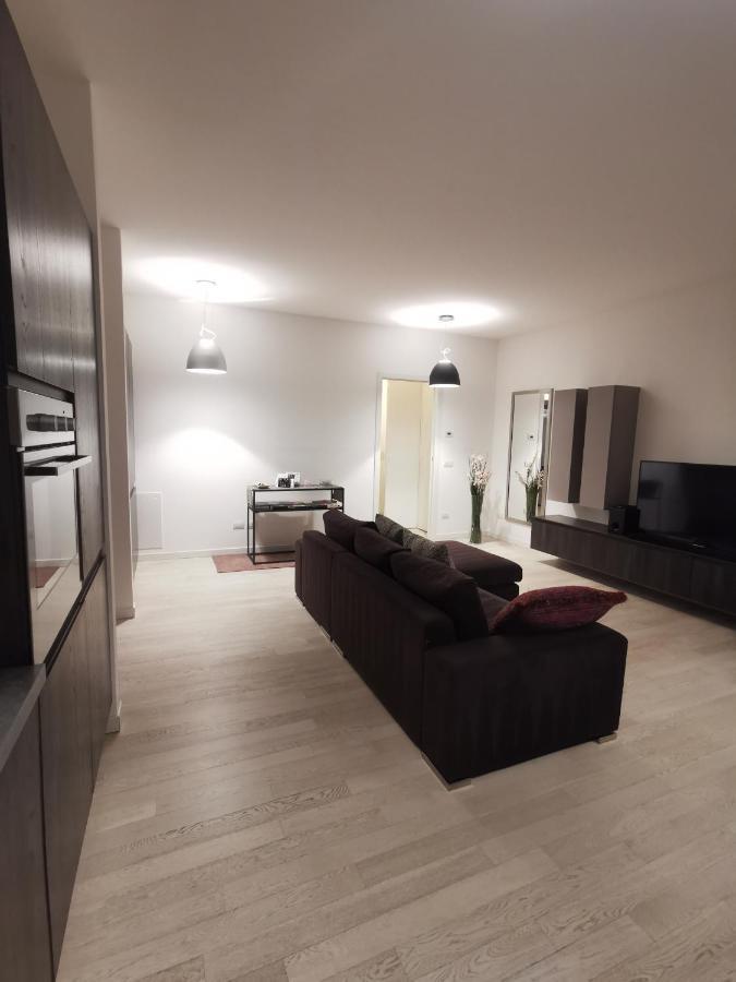 La Casa Di Greta Apartman Monza Kültér fotó